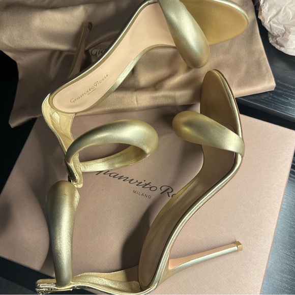 Gianvito Rossi Bijoux Gold Heels - Picture 8 of 8